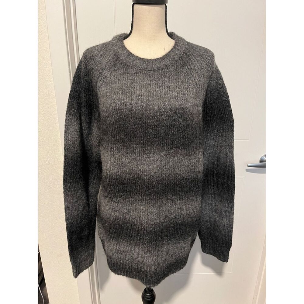 Banana Republic Black Gray Striped Pullover Sweater Modern Business Casual